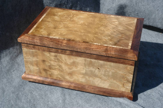 oregan myrtle burl keepsake box  with trim